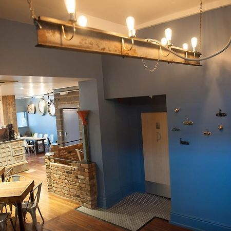 Hotel Forty One Driffield Екстериор снимка