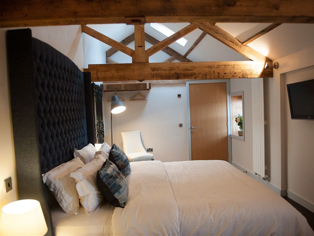 Hotel Forty One Driffield Екстериор снимка